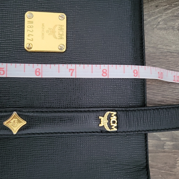 Authentic MCM - Picture 5 of 7